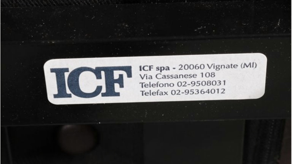 étiquette ICF lounge chair Eames